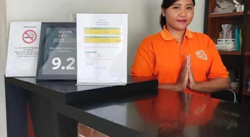 Weis Hotel Simpang Lima Semarang Eksteriør bilde